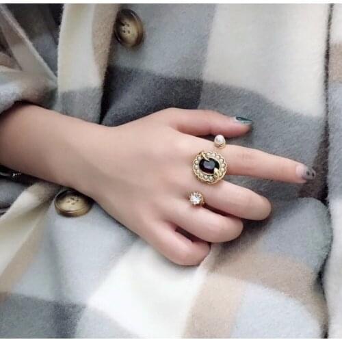 Fashion vintage style animal ring pearl big crytsal inlay middle finger Interphalangeal ring women luxury brand jewelry