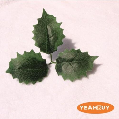 Wholesale Christmas Grape Leaves Holiday Supplies New Year DIY Artificial Decorations Vivid Green Leaves Simulation Flower