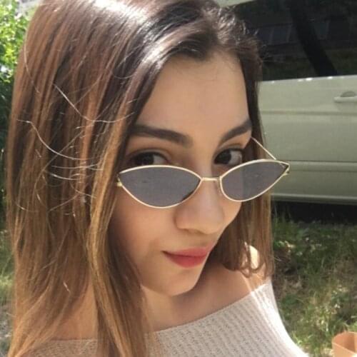 BLMUSA Metal Vintage Sunglasses Women Fashion Womens Small Frame Cats Eye Sunglasses Couple Eyewear Decorative Glasses UV400