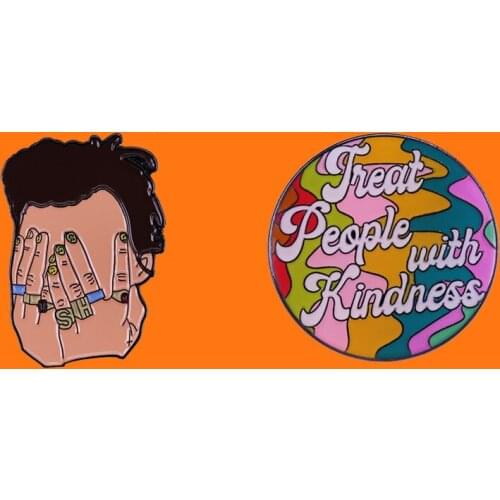 Fashion Music Enamel Pins Creativity Backpack Hat Bag Decorate Badges Friend Fans Boutique Gift Metal Cartoon Brooch