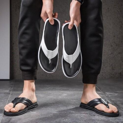 Designer Flip Flops Men Mens Flip-flops Mens Slippers Outdoor Sport Zapatillas Casa Hombre Verano Men Flip Flops For Indoor