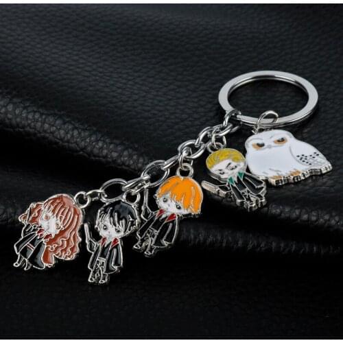 Cartoon Keychain Movie character Pendant Key Ring Alloy Charm Keyholder Fashion Jewelry Unisex Trinket Key Chain Gift