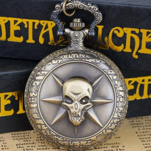 Vintage Bronze Quartz Pocket Watches Engraved Skull Chain Clock for Men Women Pendant Necklace Best Gifts