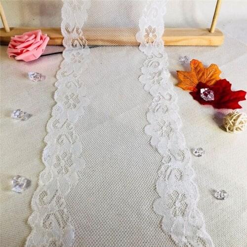 NO2135 18cm Elastic Lace of Spandex & Nylon with Flower Pattern For Lingerie