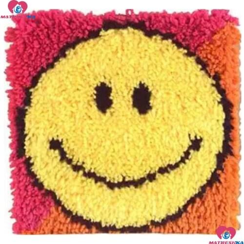 Smile face Latch Hook kits pillow Handicraft Embroidery Printed Canvas Cushion Latch Hook Rug Kits DIY Needlework Unfinished set