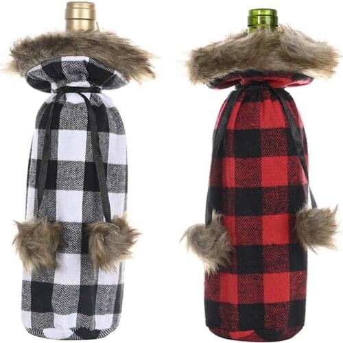Xmas Wine Bottle Dust Cover Bag Plush Plaid Christmas Party Dinner Table Decoration cloth material Wine Bottle Cover Accessory