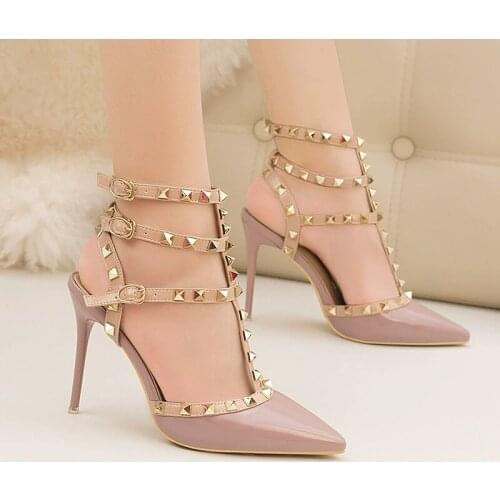 AHTLTK Leather Pumps