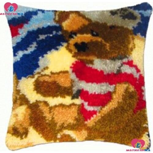 Foamiran for needlework Latch hook cushion Bear 3d embroidery pillow latch hook canvas printing cross-stitch pillow crochet kits