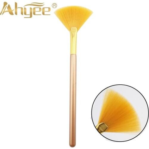 1 PC New Fan Brush Cosmetic mask brush blush brush for makeup Synthetic Hair Beauty Skincare Makeup Tool