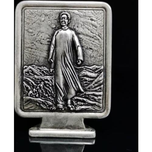 China White copper Mao Zedong Commemorative badge crafts statue