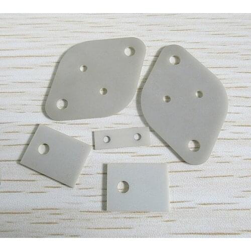 High Thermal Conductivity Aluminum Nitride Ceramic Sheet AIN Ceramic Gasket TO-220 / 247