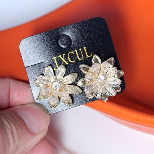 Korean New Arrival Sweet Crystal Holiday Flower Stud Earrings For Women Fashion Elegant Oorbellen Bijoux Party Gifts A460