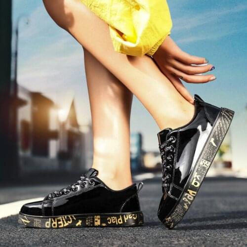 Sneakers Women Walking Shoes Men Lightweight Graffiti Unisex Sport Shoes Glossy Leather Athletic Footwear Female Comfortable New