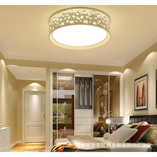 Fashion Simple Modern Ceiling Lamp LED Master Bedroom Lamp Warm Romantic Wedding Room Lamp Creative Living Room Ceiling Lamp