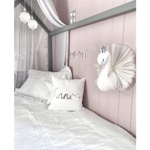 Cute 3D Golden Crown Swan Wall Art Hanging Girl Swan Doll Stuffed Toy Animal Head Wall Decor For Kids Room Birthday Gift