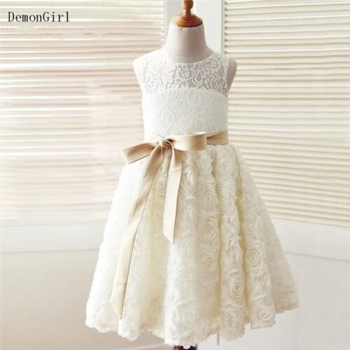 A-line Puffy Flower Girl Dresses Lace Ruffles Sheer Neck Children Wedding Party Gowns with Ribbon