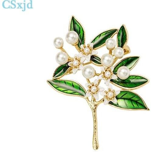 CSxjd 2018 New arrival white Gardenia flower brooch Women charm Vintage brooch Jewelry