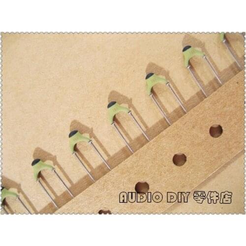 20pcs/100pcs Phili 689 series 18pF 100V 100V18pF 2% NP0 silver film ceramic capacitor