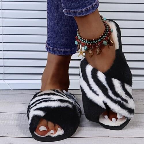 Fashion Winter Home Slippers For Women Striped Cross Fox Furry Slippers Comfortable Warm Home Flat Shoes Non-Slip Indoor Slipper