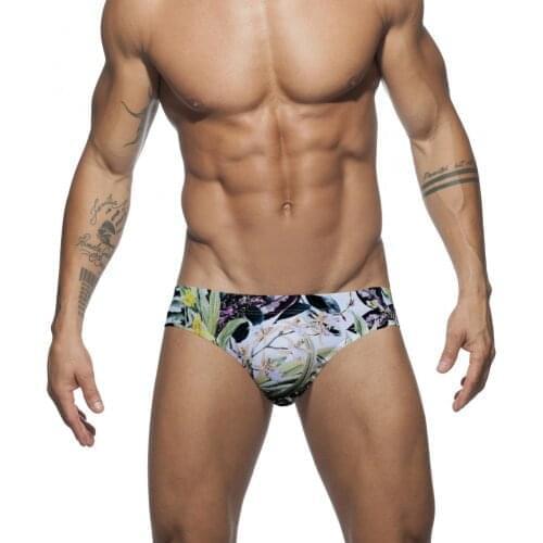 2021 New Mens Beach Swimming Boxer with Push Pad Printing Briefs Stitching Shorts Beach Gay Swimwear Swimming Pool Surf