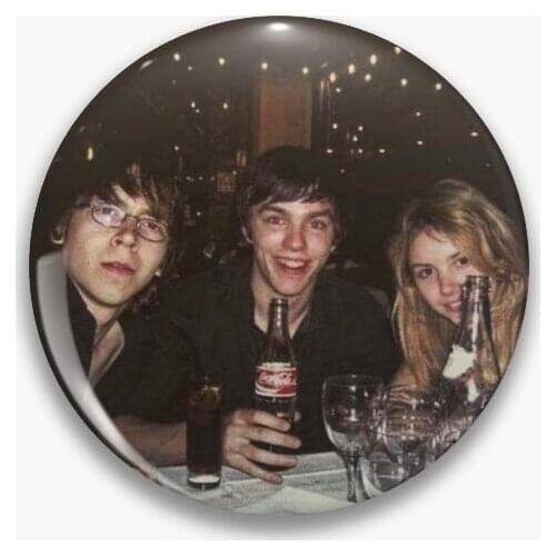 Skins Sid Tony And Cassie Soft Button Pin Badge Brooch Metal Lover Clothes Fashion Decor Gift Jewelry Collar Cute Funny