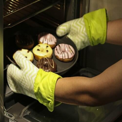 High Quality Silicone Oven Mitts Safe and Flexible Long Kitchen Mittens for Cooking Grilling and Barbecue