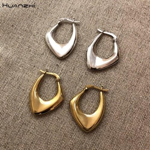 HUANZHI 2020 New Simple Gold Silver Color Glossy Metal Geometric Irregular U Shape Stud Earrings for Women Girls Jewellery