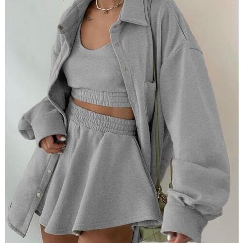CHAXIAOA Sleeveless Sweaters