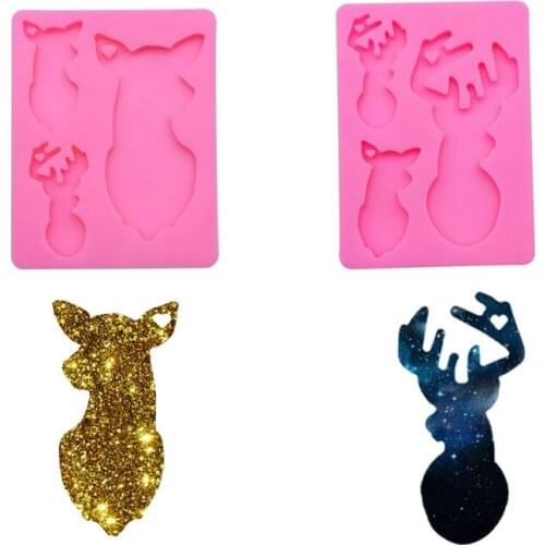 DIY Christmas Elk Keychain Mold Chocolate Fudge Silicone Mold Cake Decoration Tools Jewelry Pendant Resin Mold 9*7cm