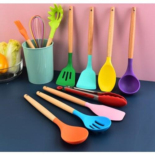Wooden handle silicone kitchen utensils non stick cooking shovel spoon kitchen utensils new color silicone kitchen utensils set