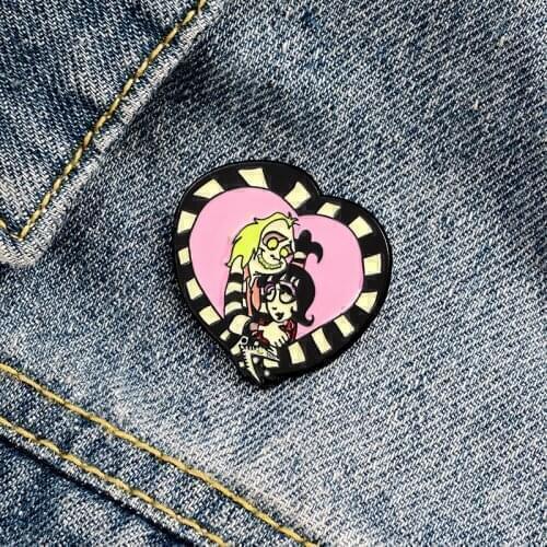 Beetlejuice Lydia Enamel Pin Heart SandwormBrooches Gothic Badge Bag Shirt Lapel Pin Buckle Punk Jewelry Gift for Friends Lovers