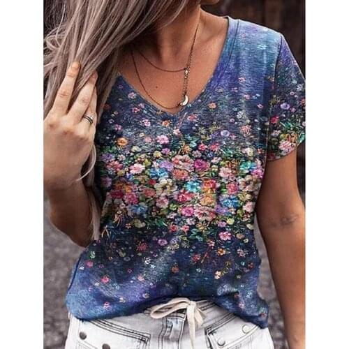 Summer Casual Tee Short Sleeve Women T-Shirts Flower Print Street Tops Female V-Neck Loose T-Shirt 2XL Plus Size Tops Pullover