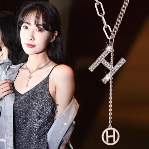 Korean Autumn Winter Choker Crystal Clavicle Necklace Womens Fashion Letters Charms Sweater Chain Pendant Necklaces Accessories