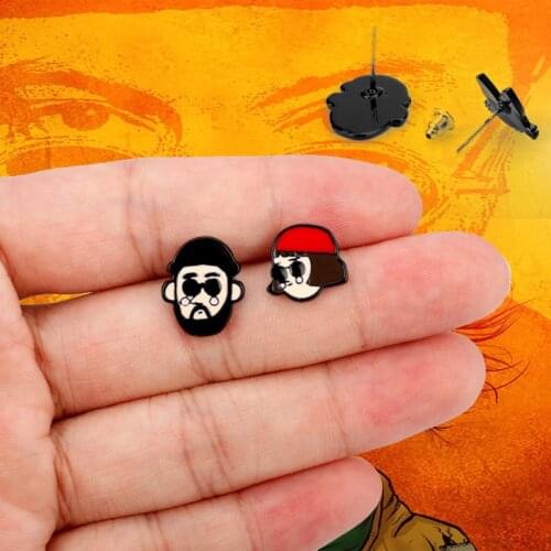 Movie Jewelry The Professional Killer Character Leon and Matilda Cartoon Stud Earring Enamel Earrings for Women Girls Jewelry