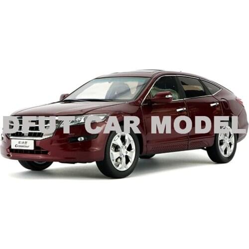 Diecast 1:18 Alloy Pull Back Toy CROSSTOUR 2012 Car Model Of Childrens Toy Cars Original Authorized Authentic Kids Toys