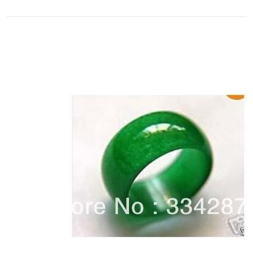 Vogue Pretty Jewelry green stone rings