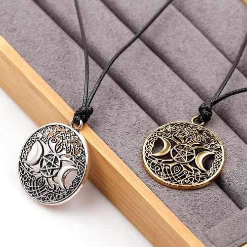 Star Moon Round Tree of Life Pendant Necklace Womens Necklace New Fashion Metal Viking Jewelry Party Accessories Gift