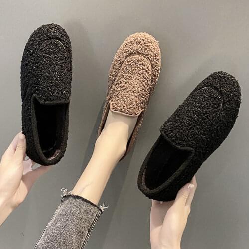 Miaoguan Women's Slip-ons