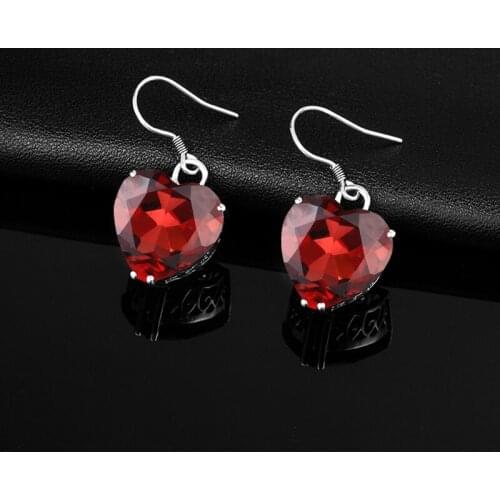 Heart Ruby Drop Earrings Fashion Beautiful Silver Dangle Earring with Big Red Gem Stone Bridal Gift Wedding Luxury Fine Jewelry