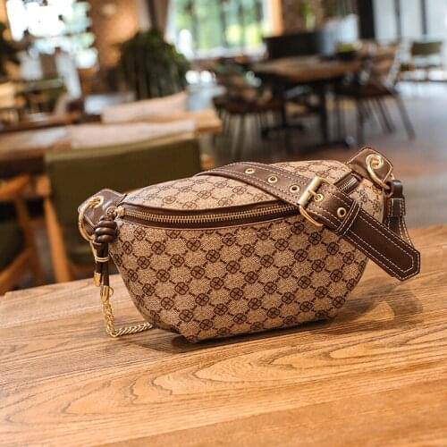 Ins Chest Bag Female 2020 New Trendy Fashion PU Leather Crossbody Messenger Waist Bag Wild printing Small Saddle Hobos Bag