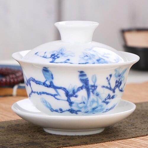 Blue and White Ceramic Bird Tea Bowl High-grade Flower Gaiwan Porcelain Jingdezhen Sancai Cover Bowl Fish Tea Tureen Accessories
