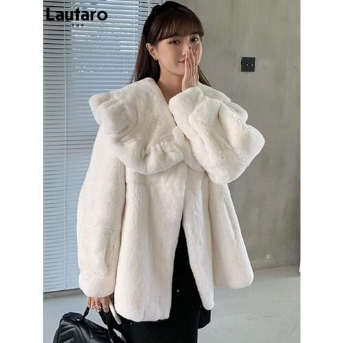 Lautaro Luxury Designer Runway Warm White Kawaii Fluffy Faux Fur Jacket Ruffle Collar Korean Fashion Clothing for Womens 2021