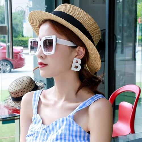 Korean new personalized Earrings simple acrylic black and white number letters exaggerated earrings earring womens jewelry