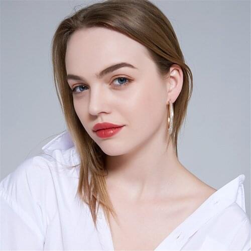 LANTINSTUNE Women's Gold Earrings
