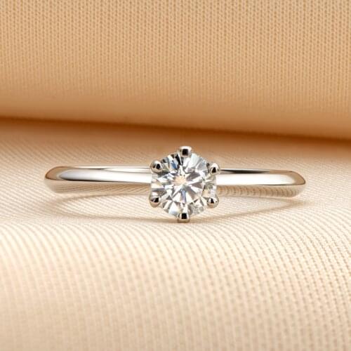 Genuine D Color Natural Moissanite Ring 0.5 Carat Classic Six-Claw 925 Silver 18k Gold Plated Ring Female