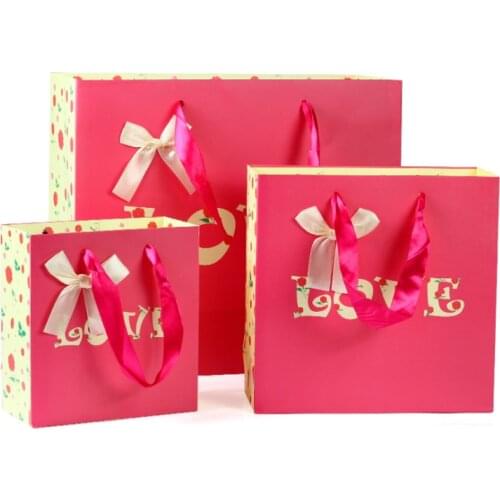 Manufacturer custom made Logo printing recyclable packing black paper bag with red cotton rope handles --XP2317