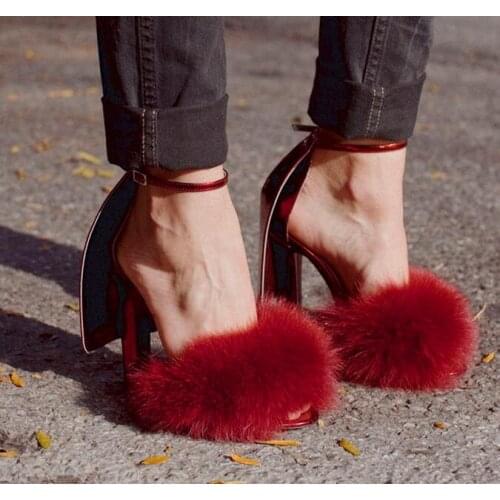 Top selling peep toe rabbit fur high heel sandals fashion ankle buckle summer sandals red black cover heels wedding party shoes