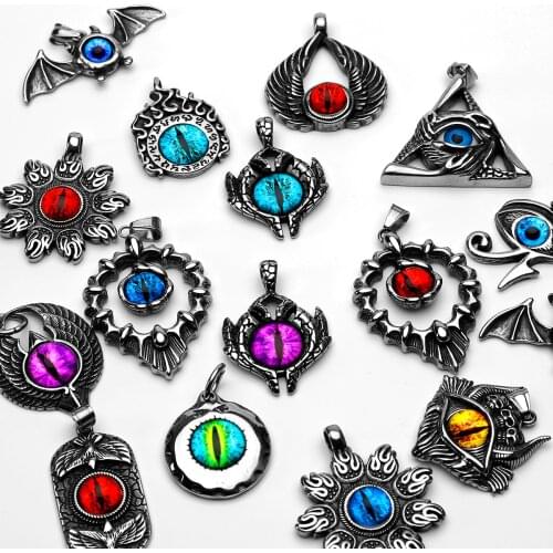 Vigorously Vikings Vintage Pendants