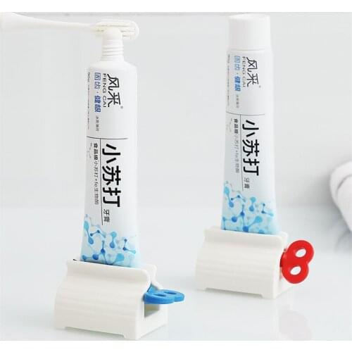 Toothpaste Tube Squeezer Non-Toxic Plastic Rolling Holder Useful Dispenser For Facial Cleanser / Shoe Polish