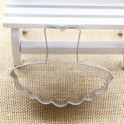 2018 New Cookie Cuttter Biscuit Mold Girl Favorite Cookie Cutter Metal Ballet Dress